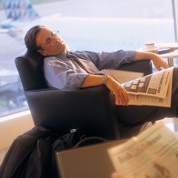 Airport Lounge Assistance